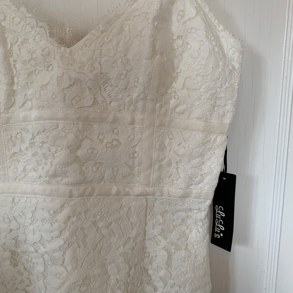 LULUS WHITE LACE DRESS - Picture 4 of 6